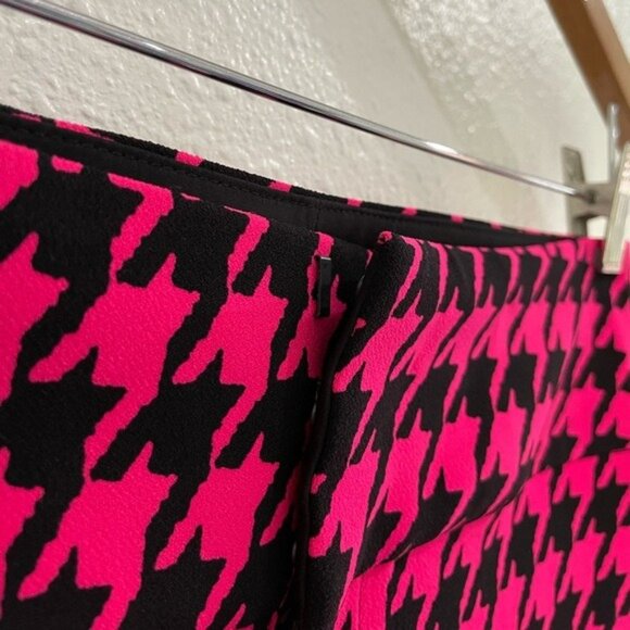 Alice+Olivia Houndstooth Pink Chic Mini Flare Pants Designer Luxury Career - Picture 6 of 12